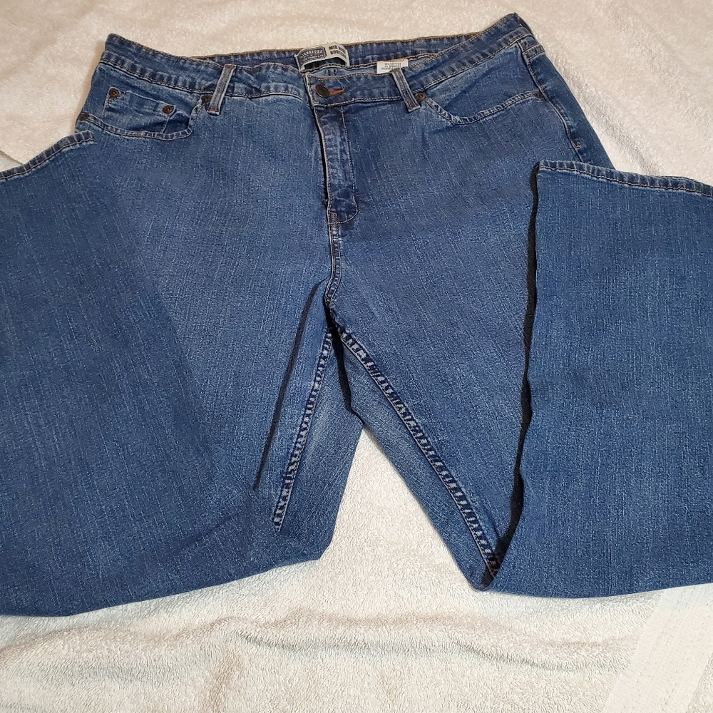 Levi signature Jean's size 20 bootcut